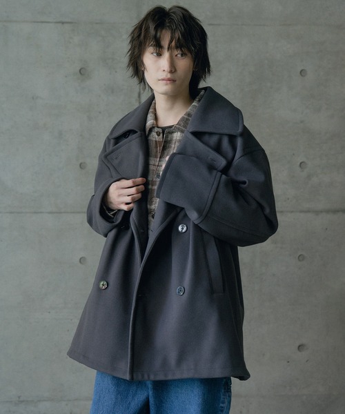 RATTLE TRAP（ラトルトラップ）の「フェイクメルトンオーバーサイズビッグカラーピーコート（ブルゾン・メンズ・グレー/ブラック・M/L）」の18枚目の写真