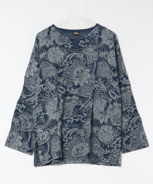 MARAI（マーライ）の「ボタニカル柄 キーネック長袖プルオーバー（Tシャツ/カットソー・レディース・ブラック/ネイビー/グリーン・FREE）」の5枚目の写真