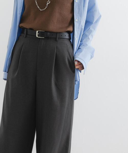 F by ROSSO（エフバイロッソ）の「『UR TECH SMOOTHLUXE』F by ROSSO　タックワイドパンツ（その他パンツ・レディース・ベージュ/ブラック/チャコールグレー・38/36/34）」の3枚目の写真