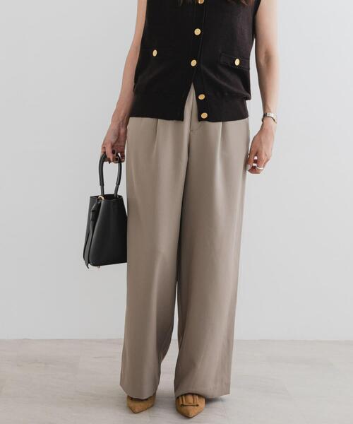 F by ROSSO（エフバイロッソ）の「『UR TECH SMOOTHLUXE』F by ROSSO　タックワイドパンツ（その他パンツ・レディース・ベージュ/ブラック/チャコールグレー・38/36/34）」の8枚目の写真