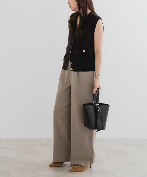 F by ROSSO（エフバイロッソ）の「『UR TECH SMOOTHLUXE』F by ROSSO　タックワイドパンツ（その他パンツ・レディース・ベージュ/ブラック/チャコールグレー・38/36/34）」の10枚目の写真