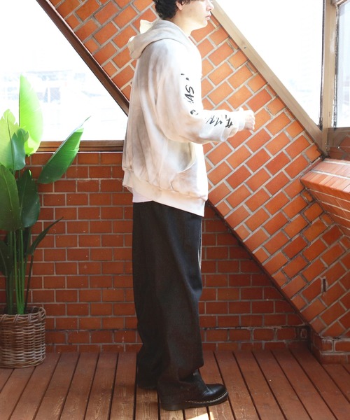 ８(eight)（エイト）の「グランジ加工ZIPプルパーカー（パーカー・メンズ・ホワイト/ブラウン/チャコールグレー・MEDIUM/LARGE）」の7枚目の写真