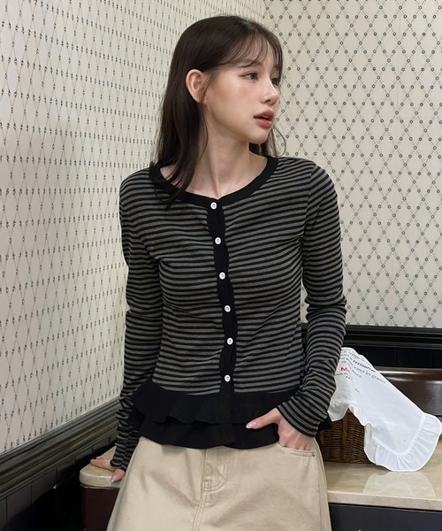 by muni:r(バイ ムニール)の「【着用動画あり・3色展開】ストライプフリル配色カーディガン(Tシャツ/カットソー・レディース・ブラック/ダークグレー/ライトグレー・FREE)」の20枚目の写真