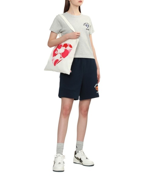 A BATHING APE（アベイシングエイプ）の「APEE TOTE BAG #2（トートバッグ・レディース・アイボリー・FREE）」の3枚目の写真