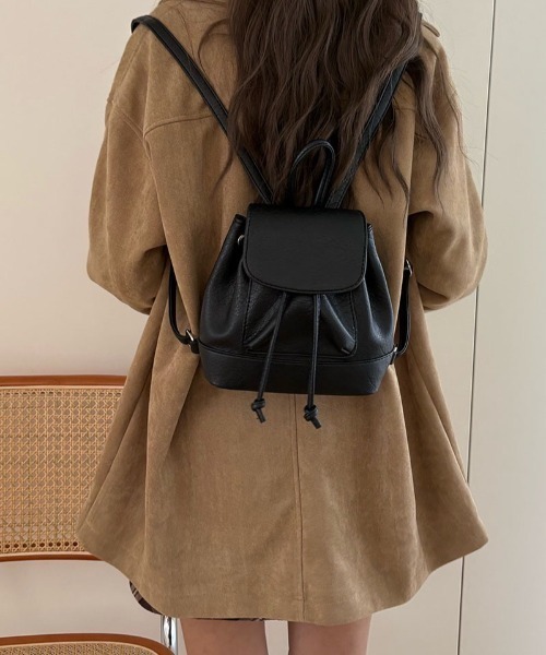 yuue' ( wear )(ユーイ)の「フェイクレザーミニリュック(バックパック/リュック・レディース・ダークブラウン/ブラック・FREE)」の15枚目の写真