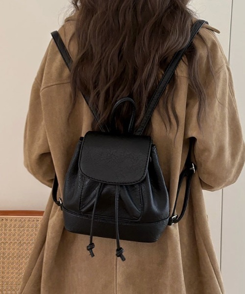 yuue' ( wear )(ユーイ)の「フェイクレザーミニリュック(バックパック/リュック・レディース・ダークブラウン/ブラック・FREE)」の16枚目の写真