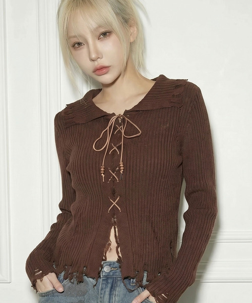 .KOM(ドットコム)の「『.KOM/ドットケーオーエム』スピンドルショールテレコニット【GC】(ニット/セーター・レディース・ベージュ/ブラウン・FREE)」の2枚目の写真