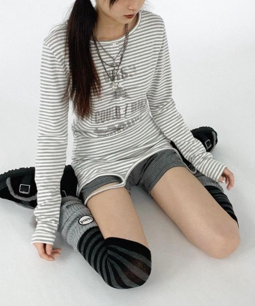 Lis ardent(リスアルダン)の「ボーダー2WAYレイヤードトップス/キャミ×ロンTセット(Tシャツ/カットソー・レディース・グレー/ブラック・M)」の3枚目の写真