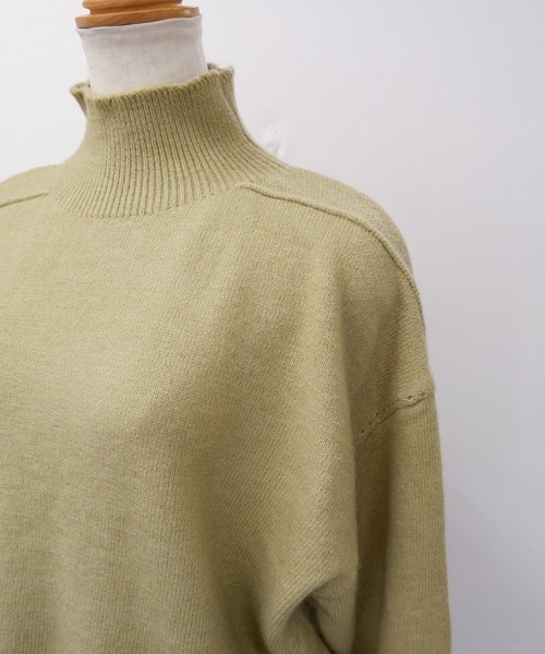 CLOTHY（クロシィ）の「【上品リラックス×着回し自在。きれいめニットセットアップ】ハイネックニットセットアップ（セットアップ・レディース・ブラウン/マスタード/オフホワイト/ブラック・FREE）」の17枚目の写真