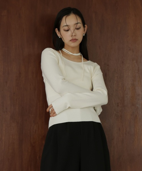 hellam(へラム)の「マルチウェイチョーカーニット(Tシャツ/カットソー・レディース・ブラウン/レッド/アイボリー/ブラック・FREE)」の21枚目の写真