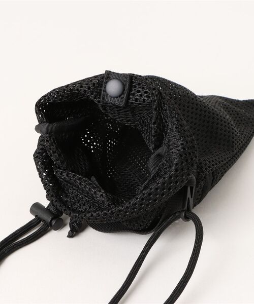 UNFRM OUTDOOR STANDARD（ユニフォームアウトドアスタンダード）の「【UNFRM OUTDOOR STANDARD:ユニフォームアウトドアスタンダード】MILITARY MESH POUCH/メッシュミニバッグ（ショルダーバッグ・メンズ・オレンジ/ブラック・FREE）」の5枚目の写真