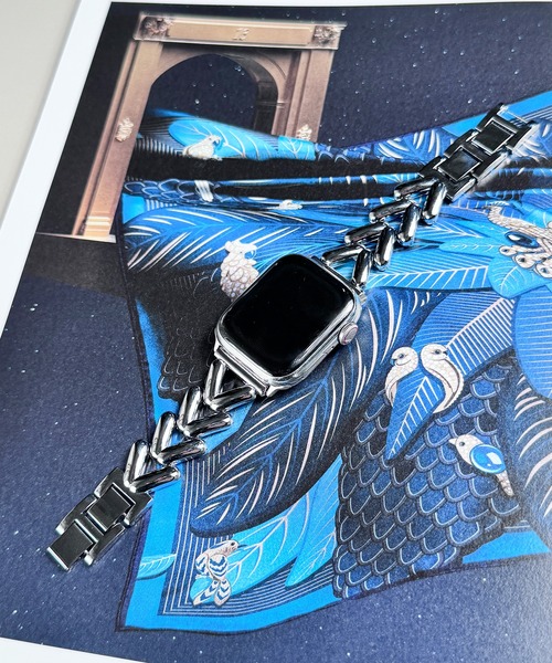 MAISON SELECT(メゾンセレクト)の「10D19-MZ Vチェーンスマートウォッチバンド(デジタル腕時計・レディース・ブラック/シルバー/ピンクゴールド・38/41)」の3枚目の写真
