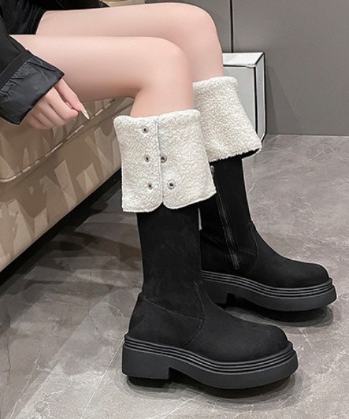 lilful(リルフル)の「2WAY 折り返しボア ムートンロングブーツ スエード(ブーツ・レディース・アイボリー/ブラック/ブラック系その他/その他1・M/L)」の3枚目の写真