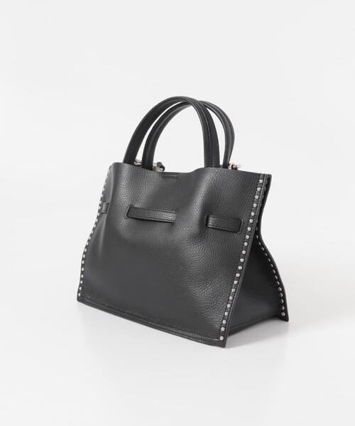 URBAN RESEARCH ROSSO WOMEN（アーバンリサーチ　ロッソ）の「VIOLA d’ORO　TREROスタッズ（ショルダーバッグ・レディース・ブラック・-）」の4枚目の写真