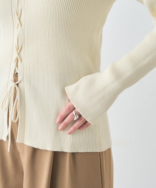 SHENERY(シーナリー)の「レースアップニット(ニット/セーター・レディース・オフホワイト/ブラック/ベージュ・FREE)」の16枚目の写真