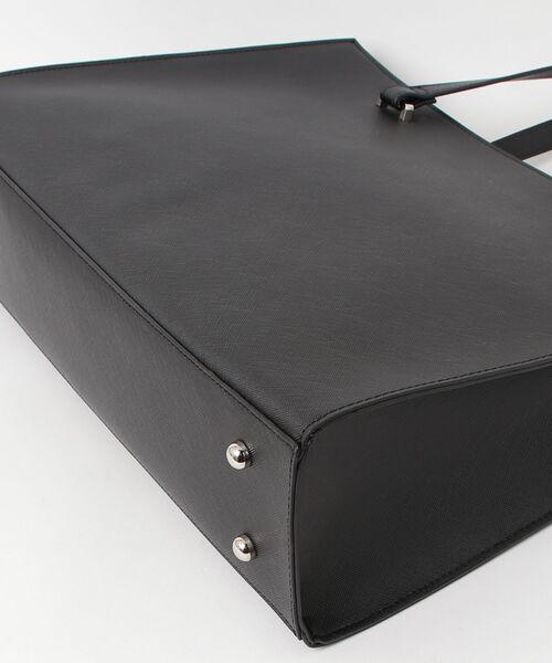 Perfect Suit FActory（パーフェクトスーツファクトリー）の「スクエアトートバッグ（PCポケット付き）（トートバッグ・レディース・ブラック・FREE）」の3枚目の写真