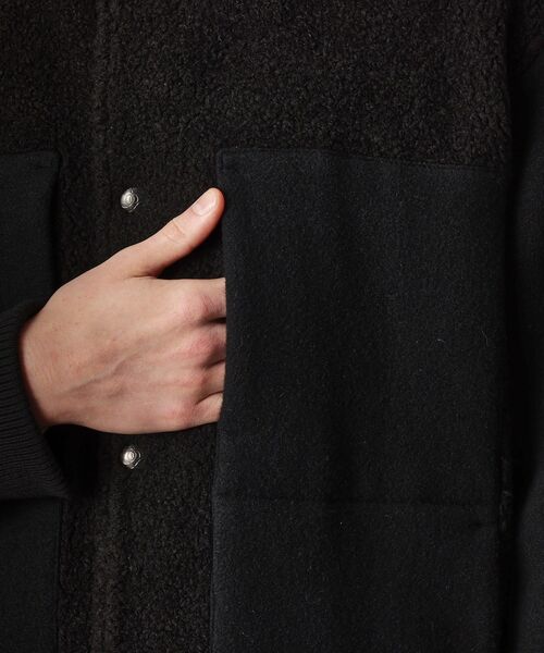 40ｃｔ＆525（フォーティーカラッツアンドゴーニーゴ）の「2重織りモッサボアパイル コンビブルゾン（ブルゾン・メンズ・ブラック・01/02/03/04）」の10枚目の写真