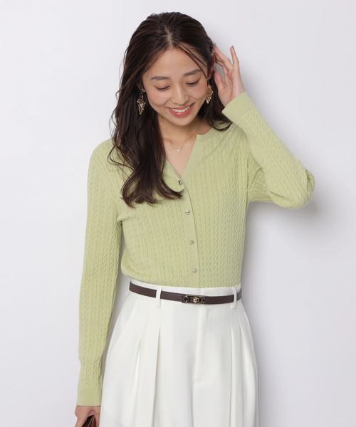 JUSGLITTY（ジャスグリッティー）の「スプリングカラーケーブルニット（ニット/セーター・レディース・ホワイト/ピンク/グリーン系その他2/ネイビー/グレー・2）」の12枚目の写真