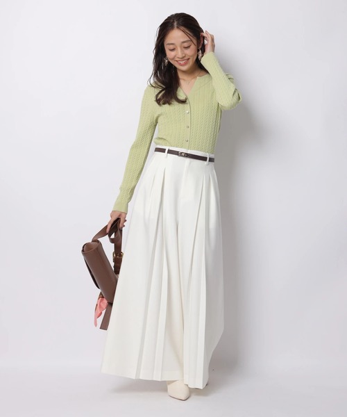 JUSGLITTY（ジャスグリッティー）の「スプリングカラーケーブルニット（ニット/セーター・レディース・ホワイト/ピンク/グリーン系その他2/ネイビー/グレー・2）」の13枚目の写真