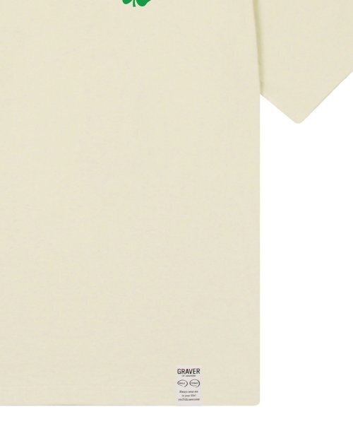 GRAVER（グレーバー）の「[ユニセックス]スモールクローバーフラワースマイル半袖Tシャツ_サンドベージュ（Tシャツ/カットソー・レディース・ベージュ・SMALL/MEDIUM/LARGE/X-LARGE）」の4枚目の写真