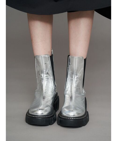 UN3D.(アンスリード)の「UN3D.SOLE SIDEGORE BOOTS / アンスリードソールサイドゴアブーツ(ブーツ・レディース・ブラック/シルバー・38/37/39/36)」の3枚目の写真