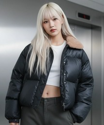 .KOM（ドットコム）の「A'GEM/9 × .kom 『.KOMZ/ドットケーオーエムゼット』Glossy Nylon Puff Down / グロッシーナイロンパフダウン（ダウンジャケット/コート）」