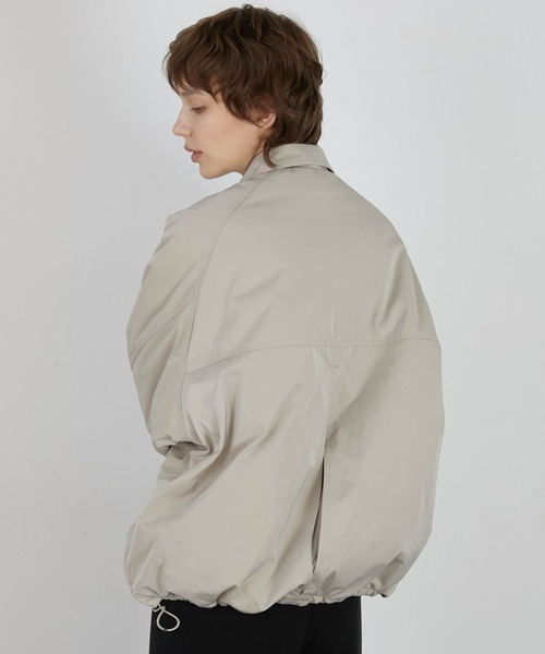 LA PEAU DE GEM（ラポドゥジェム）の「【LA PEAU DE GEM】zip puff blouson/ジップパフブルゾン（ブルゾン・レディース・ブラック/ベージュ・FREE）」の10枚目の写真