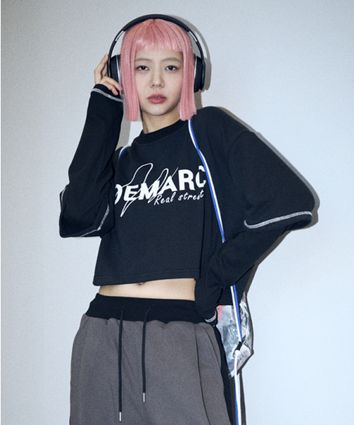DEMARC(ドゥマーク)の「ダブルスリーブクロップTシャツブラック(Tシャツ/カットソー・レディース・その他・MEDIUM/LARGE)」の2枚目の写真
