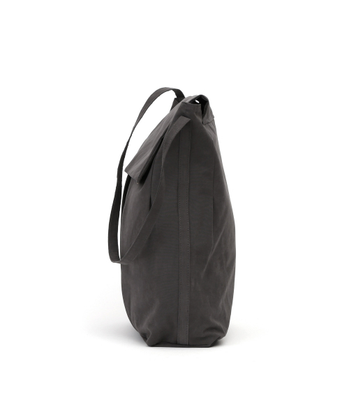 UNDERCONTROL STUDIO（アンダーコントロールスタジオ）の「カジュアルショルダーバッグ LADDER BAG / WRINKLE / NPC / DAWN CHARCOAL（ショルダーバッグ・レディース・その他・FREE）」の3枚目の写真