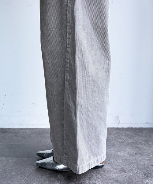 DouDou（ドゥドゥ）の「コーデュロイワイドイージーパンツ（その他パンツ・レディース・オフホワイト/グレイッシュベージュ・38/36）」の4枚目の写真