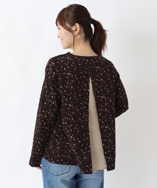 one'sterrace(ワンズテラス)の「コーデュロイ 小花柄 レイヤード風ブラウス(シャツ/ブラウス・レディース・ダークブラウン系8/ベージュ系8/ブルー系その他7・02)」の13枚目の写真