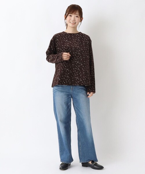 one'sterrace(ワンズテラス)の「コーデュロイ 小花柄 レイヤード風ブラウス(シャツ/ブラウス・レディース・ダークブラウン系8/ベージュ系8/ブルー系その他7・02)」の14枚目の写真