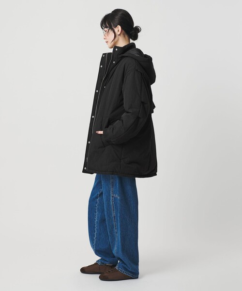 BEAUTY&YOUTH UNITED ARROWS(ビューティーアンドユースユナイテッドアローズ)の「ナイロン パフ フードブルゾン(その他アウター・レディース・オフホワイト/ブラック・S/M)」の10枚目の写真