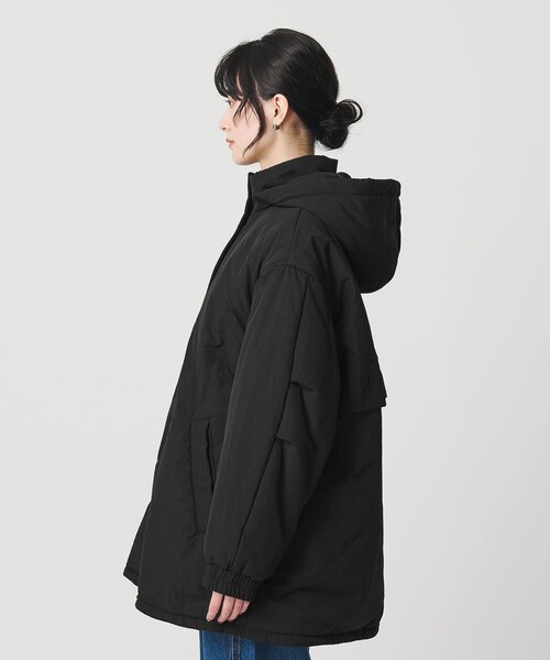 BEAUTY&YOUTH UNITED ARROWS(ビューティーアンドユースユナイテッドアローズ)の「ナイロン パフ フードブルゾン(その他アウター・レディース・オフホワイト/ブラック・S/M)」の16枚目の写真