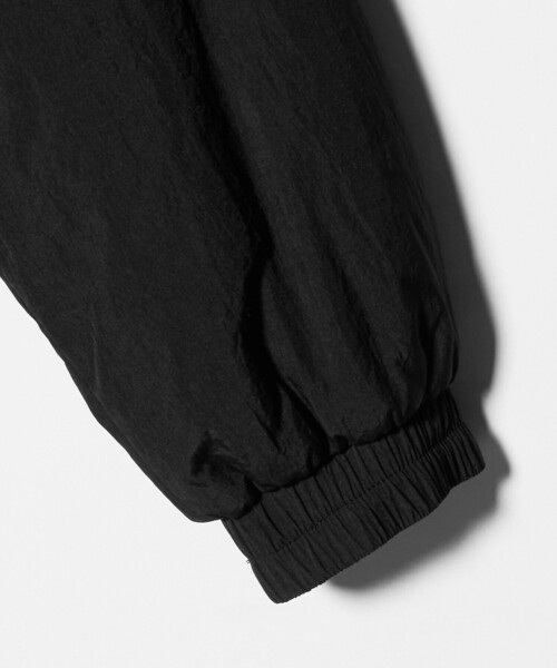 BEAUTY&YOUTH UNITED ARROWS(ビューティーアンドユースユナイテッドアローズ)の「ナイロン パフ フードブルゾン(その他アウター・レディース・オフホワイト/ブラック・S/M)」の22枚目の写真