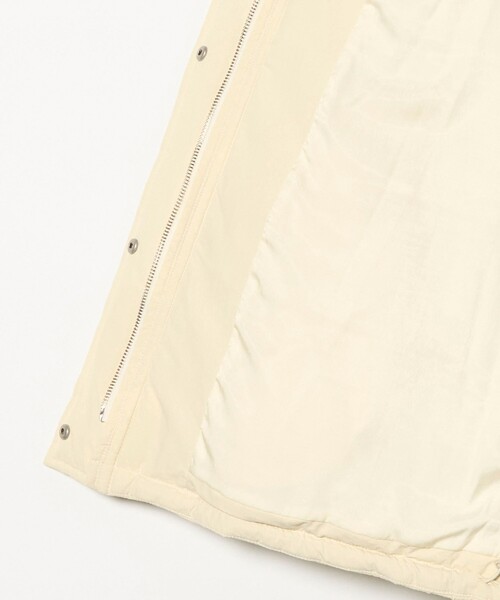 BEAUTY&YOUTH UNITED ARROWS(ビューティーアンドユースユナイテッドアローズ)の「ナイロン パフ フードブルゾン(その他アウター・レディース・オフホワイト/ブラック・S/M)」の4枚目の写真