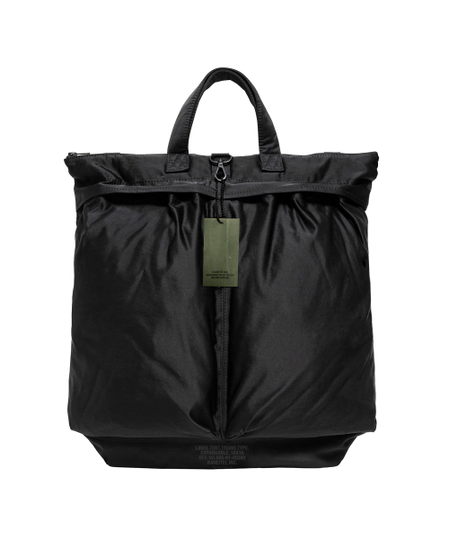 KANEITEI(カネイテイ)の「ROME HELMET BAG L (BLACK) / RECYCLED(メッセンジャーバッグ・レディース・ブラック・FREE)」の1枚目の写真