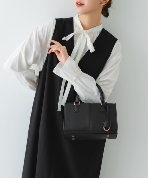 RODE SKO（ロデスコ）の「3セットチャームスクエアバッグ（ハンドバッグ・レディース・アイボリー/ブラック/グレー系その他・ONE）」の4枚目の写真