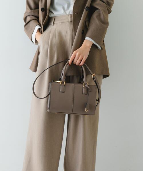 RODE SKO（ロデスコ）の「3セットチャームスクエアバッグ（ハンドバッグ・レディース・アイボリー/ブラック/グレー系その他・ONE）」の6枚目の写真