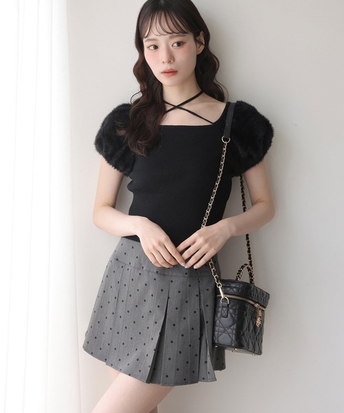 one after another NICE CLAUP（ワンアフターアナザーナイスクラップ）の「WEB限定/チャーム付きキルティングバニティバッグ（ショルダーバッグ・レディース・アイボリー/ブラック/サックスブルー/ブラック系その他/ホワイト系その他・FREE）」の16枚目の写真