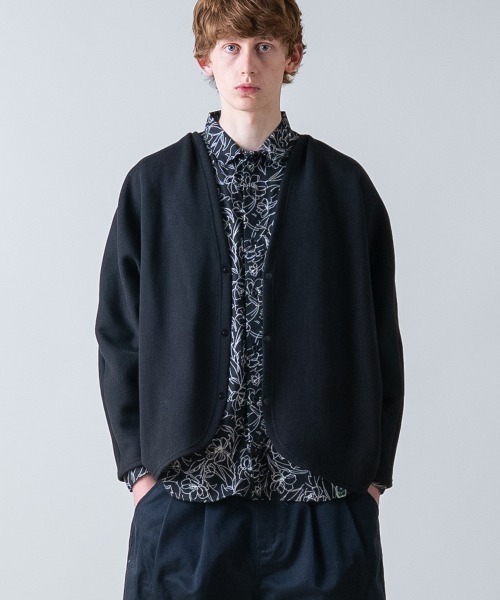 rehacer（レアセル）の「rehacer : Butterfly Dolman Cardigan / バタフライ ドルマン カーディガン（カーディガン/ボレロ・メンズ・アイボリー/ブラック・X-LARGE/LARGE/MEDIUM/SMALL）」の16枚目の写真