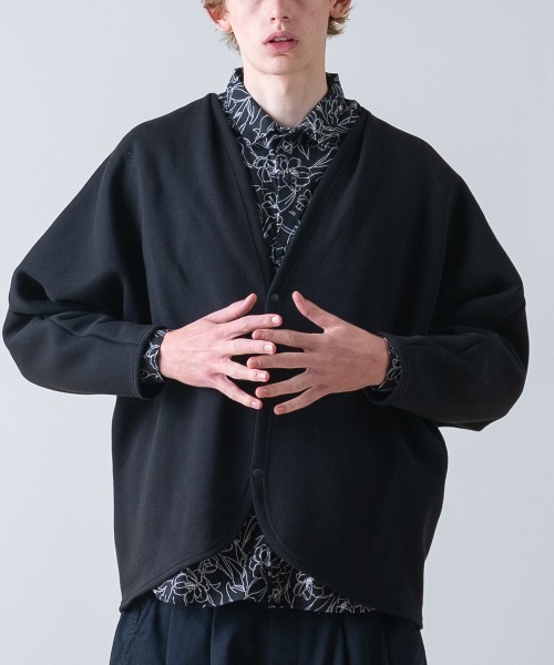 rehacer（レアセル）の「rehacer : Butterfly Dolman Cardigan / バタフライ ドルマン カーディガン（カーディガン/ボレロ・メンズ・アイボリー/ブラック・X-LARGE/LARGE/MEDIUM/SMALL）」の11枚目の写真