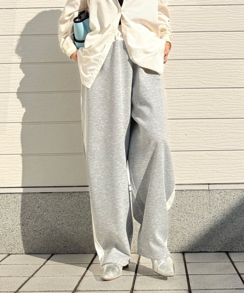 Q(キュー)の「切替ラインパンツ(その他パンツ・レディース・アイボリー/ライトグレー・MEDIUM)」の2枚目の写真