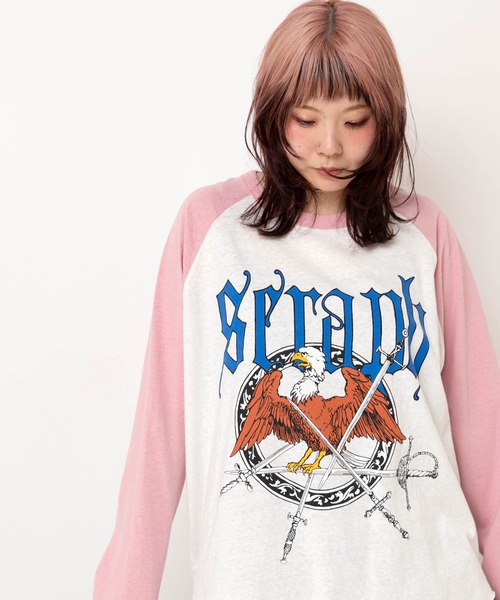 RNA（アールエヌエー）の「M2637 SERAPHラグランロンT（Tシャツ/カットソー・レディース・ブラック×ブルー/ホワイト×ピンク/ホワイト×ブラック・MEDIUM）」の3枚目の写真