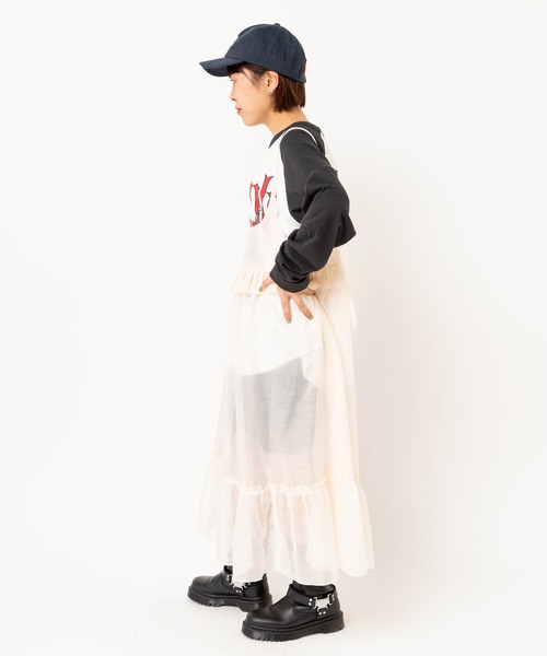 RNA（アールエヌエー）の「M2637 SERAPHラグランロンT（Tシャツ/カットソー・レディース・ブラック×ブルー/ホワイト×ピンク/ホワイト×ブラック・MEDIUM）」の16枚目の写真