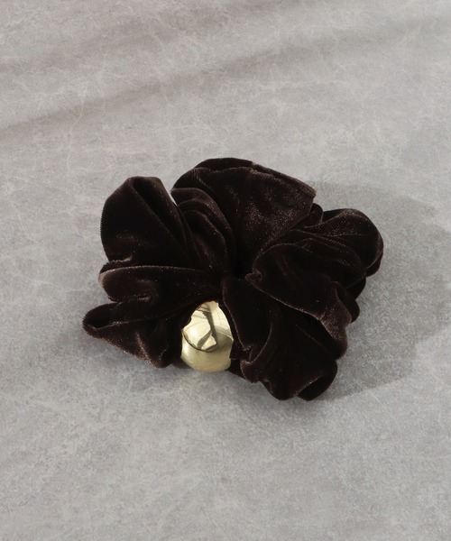 BLUEEAST（ブルーイースト）の「メタルボールベロアシュシュ（シュシュ・レディース・ブラウン/モカ/ブラック・FREE）」の16枚目の写真