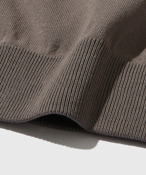 ADAM ET ROPE'（アダムエロペ）の「強撚プレーティングニットカーディガン（カーディガン/ボレロ・メンズ・ブラック/チャコールグレー・L/M）」の9枚目の写真