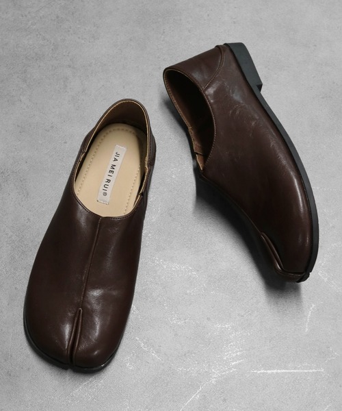 THE CELL.（ザセルドット）の「2WAY足袋フラットバブーシュ　2WAY TABI FLAT SHOES（その他シューズ・レディース・ブラウン/ブラック/キャメル・39/35/37）」の2枚目の写真