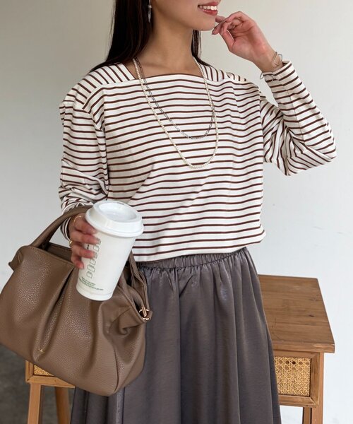 Chez toi（シェトワ）の「スクエアボーダーカットソー（Tシャツ/カットソー・レディース・アイボリー/ネイビー/ホワイト・FREE）」の2枚目の写真