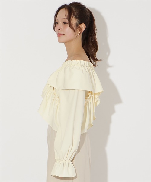 AND COUTURE(アンドクチュール)の「フリルクロスブラウス(シャツ/ブラウス・レディース・イエロー/ネイビー/オフホワイト・FREE)」の11枚目の写真